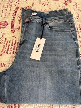 NWT MICA Los Angeles Light Wash High Rise Crop Flare Jeans SIZE 20W